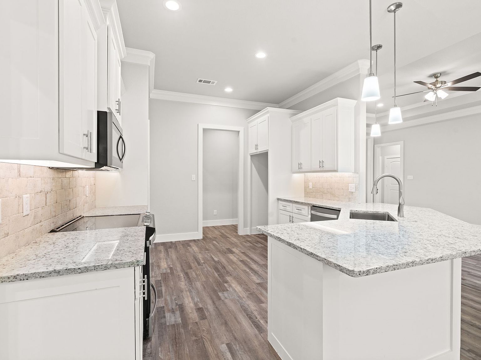 535 Limestone Cir Mabank, TX 75147  | Single Family