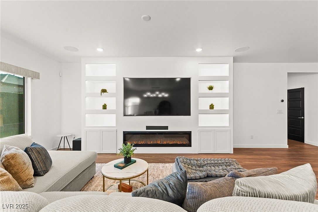 3525 Raina Ridge Ct Las Vegas, NV 89121  | Single Family