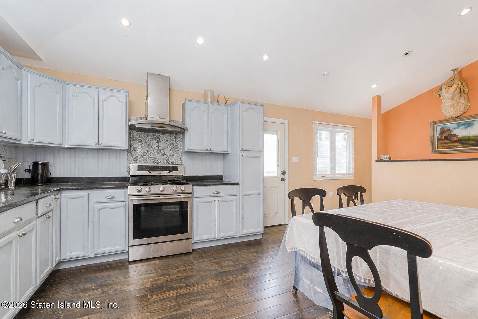 407 Stoneham St Staten Island, NY 10306 | Single Family