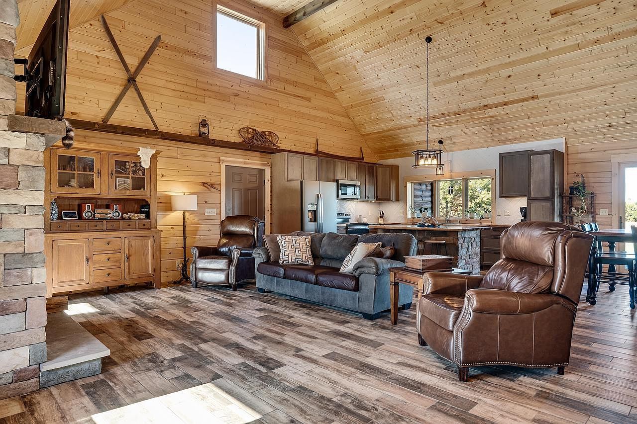 W902 County Road A Mindoro, WI 54644 | Single Family