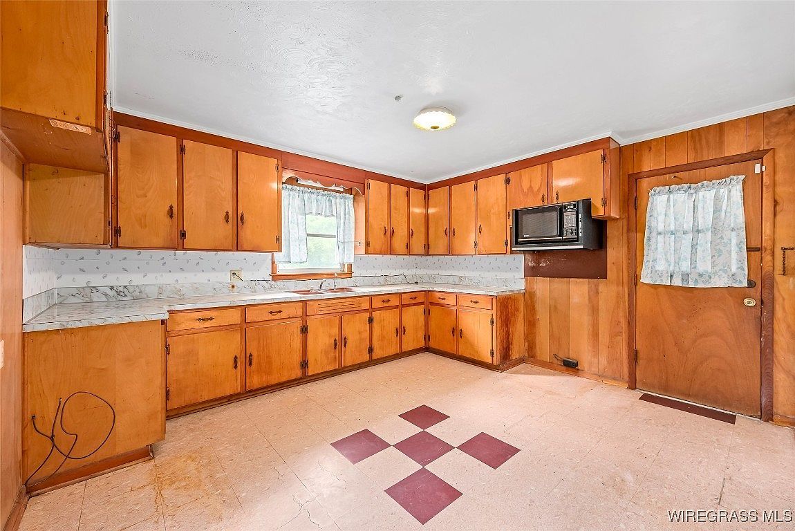 1118 Dellwood Ave Dothan, AL 36303  | Single Family