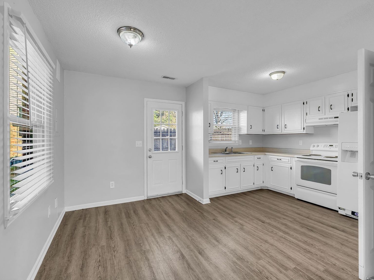 101 Helen St Tullahoma, TN 37388  | Multi Family