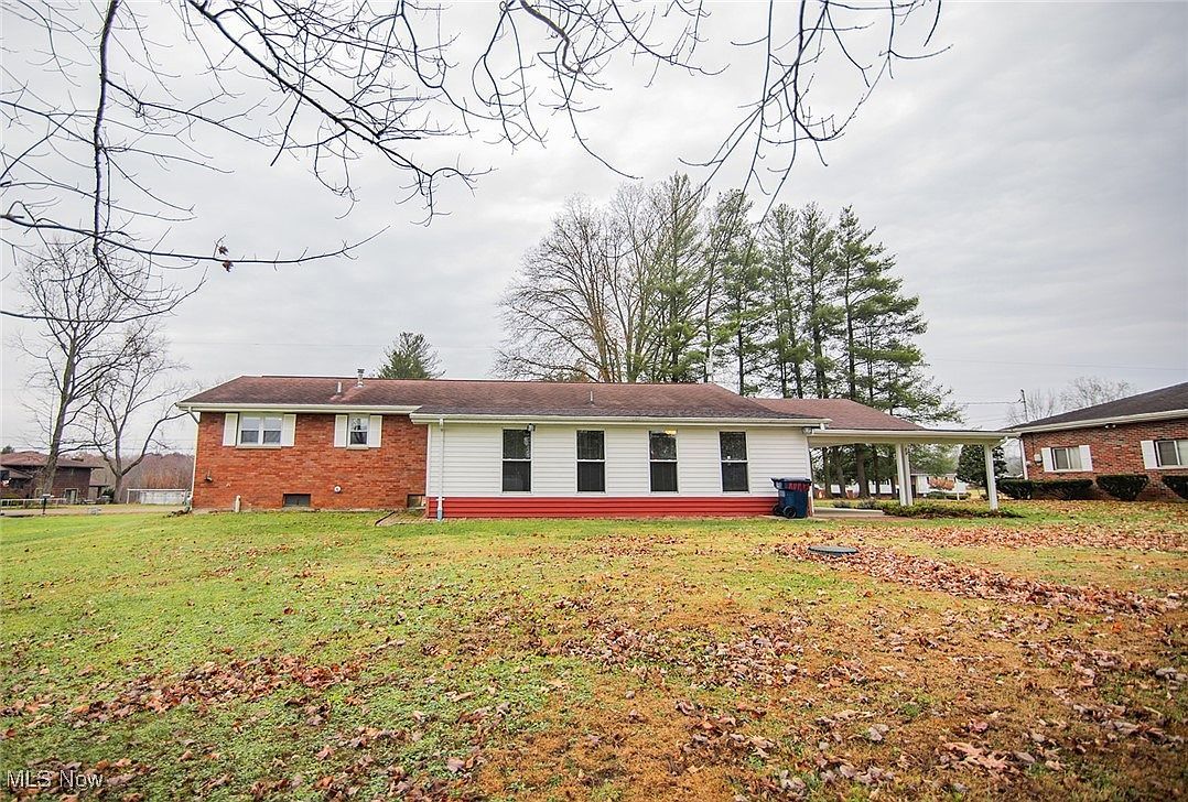 171 Veto Cir Belpre, OH 45714  | Single Family