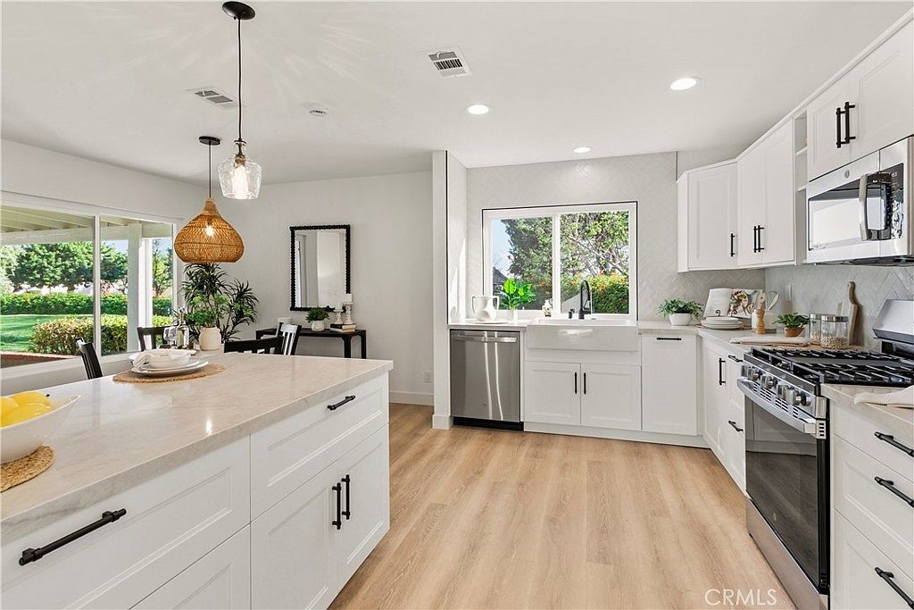 23986 Calle Alonso Mission Viejo, CA 92692 | Single Family