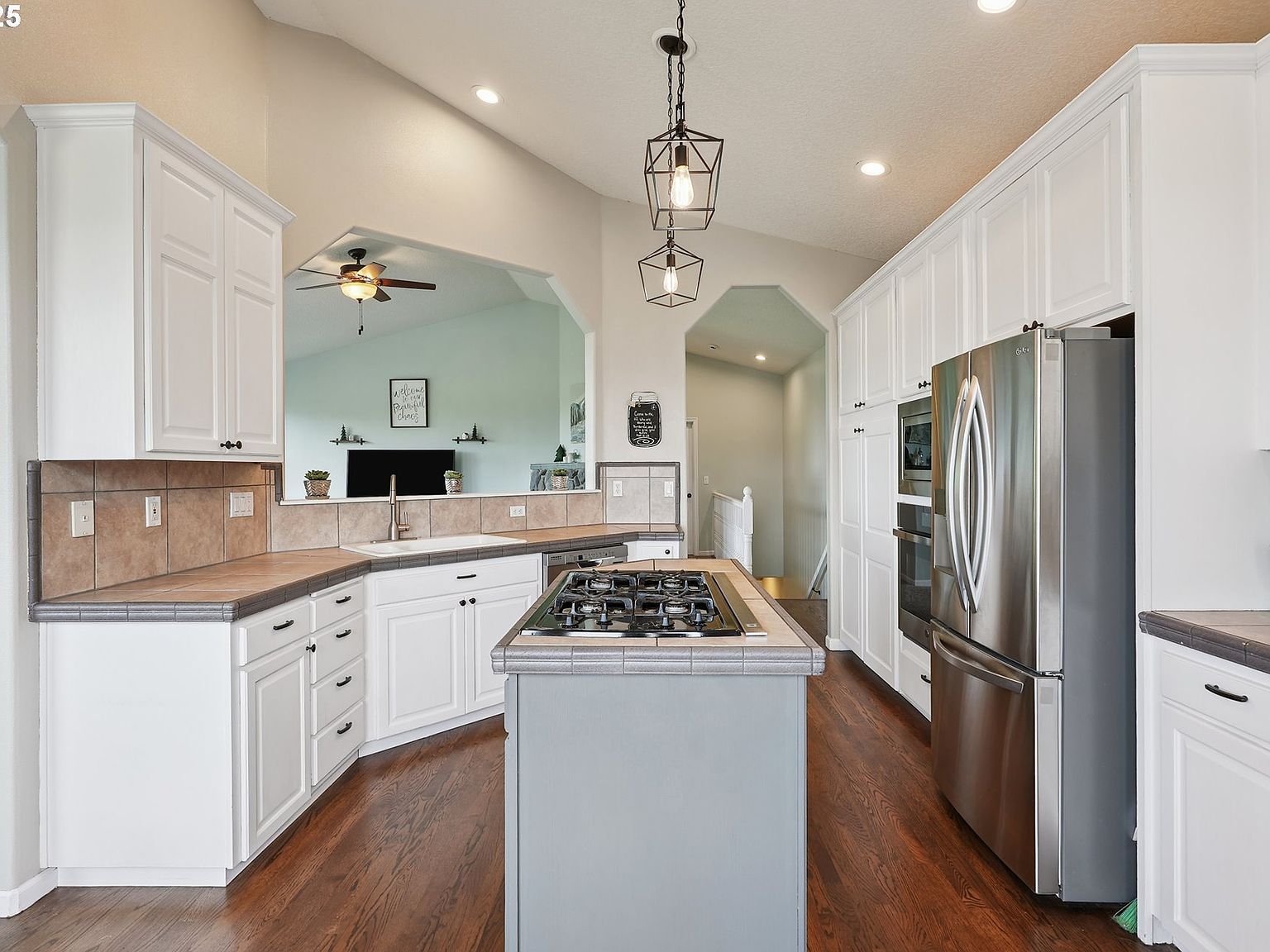 16117 SE Goosehollow Dr Damascus, OR 97089  | Single Family