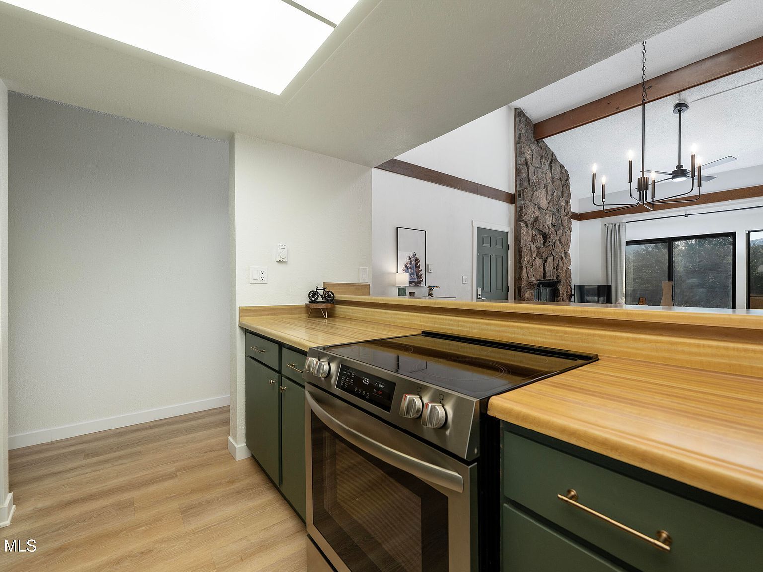 83 Gcr #8400-D12 Fraser, CO 80442 | Condominium