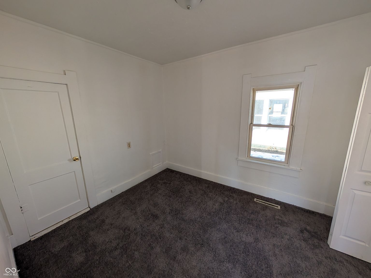 1403 W 4th St Anderson, IN 46016  | Single Family