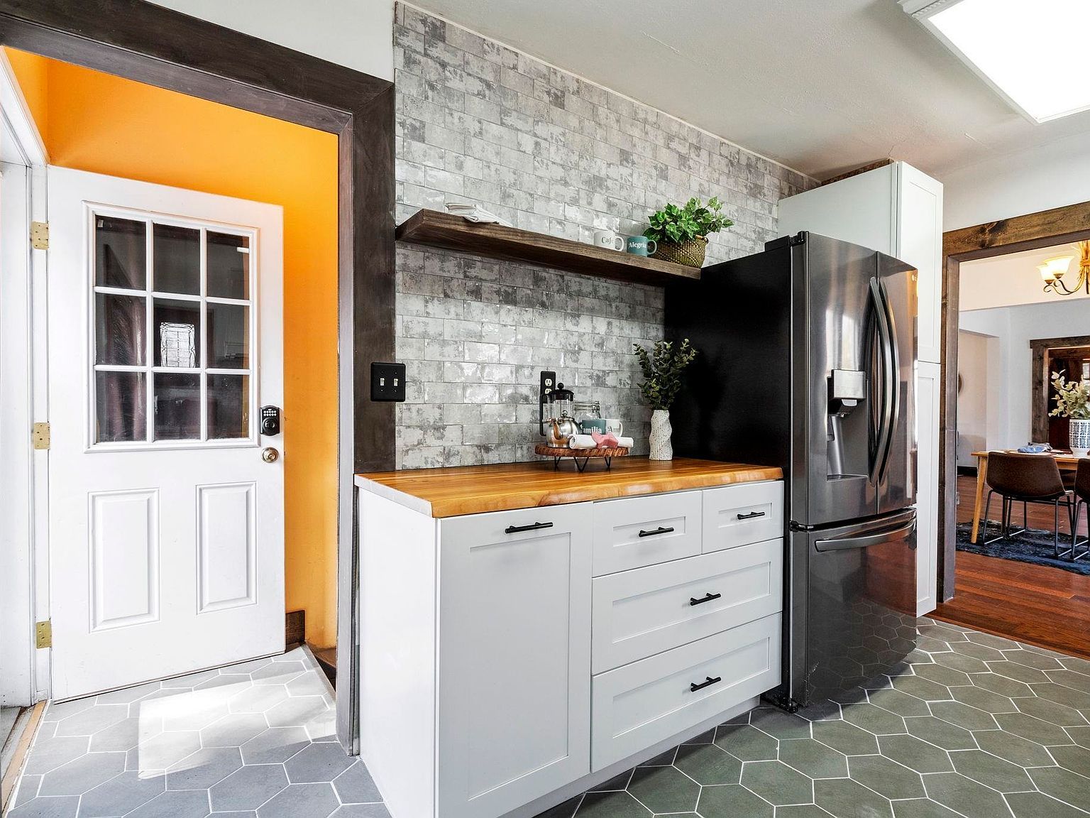 1032 E 11th Ave Spokane, WA 99202  | Single Family