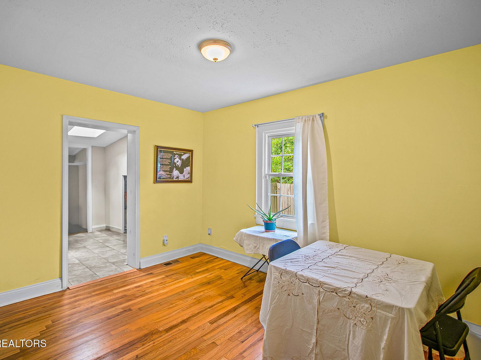 2404 Cedar Ln Knoxville, TN 37918 | Single Family