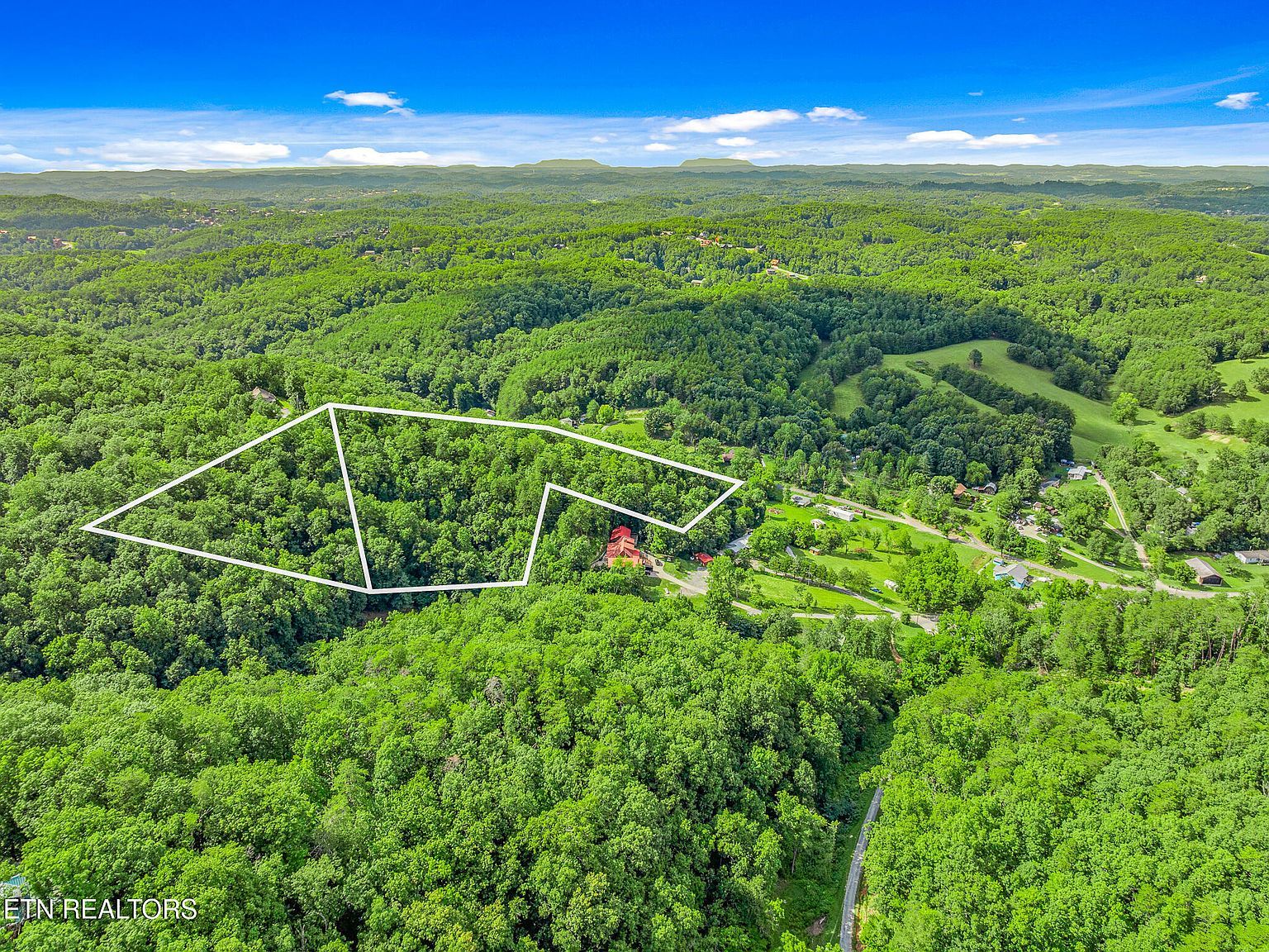 Henderson Springs Rd Pigeon Forge, TN 37863 | Land/Lot