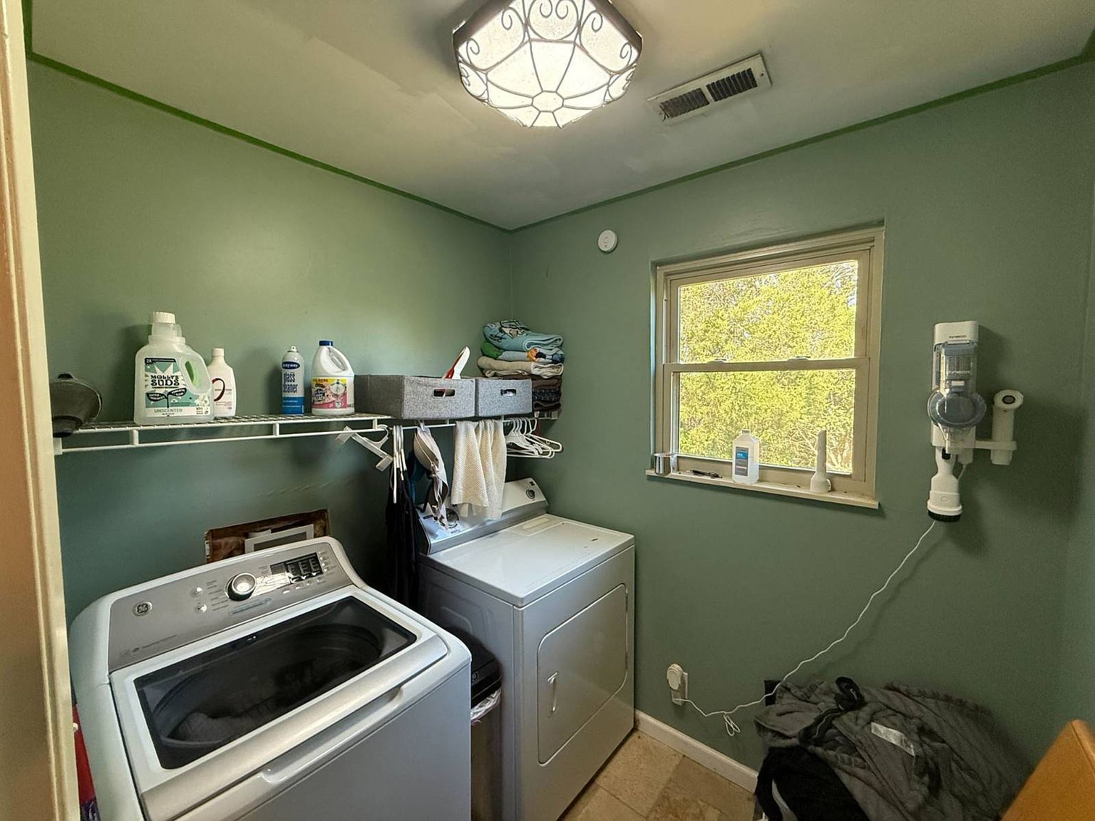 201 S Molly Bright Rd Knoxville, TN 37924  | Single Family