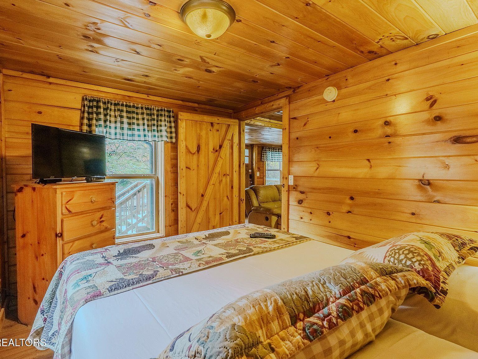 1321 Wears Valley Rd Townsend, TN 37882  | Single Family