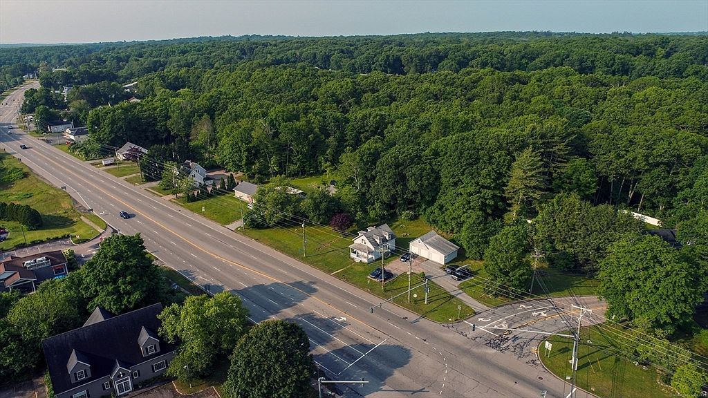 414 Liberty St Pawcatuck, CT 06379  | Single Family