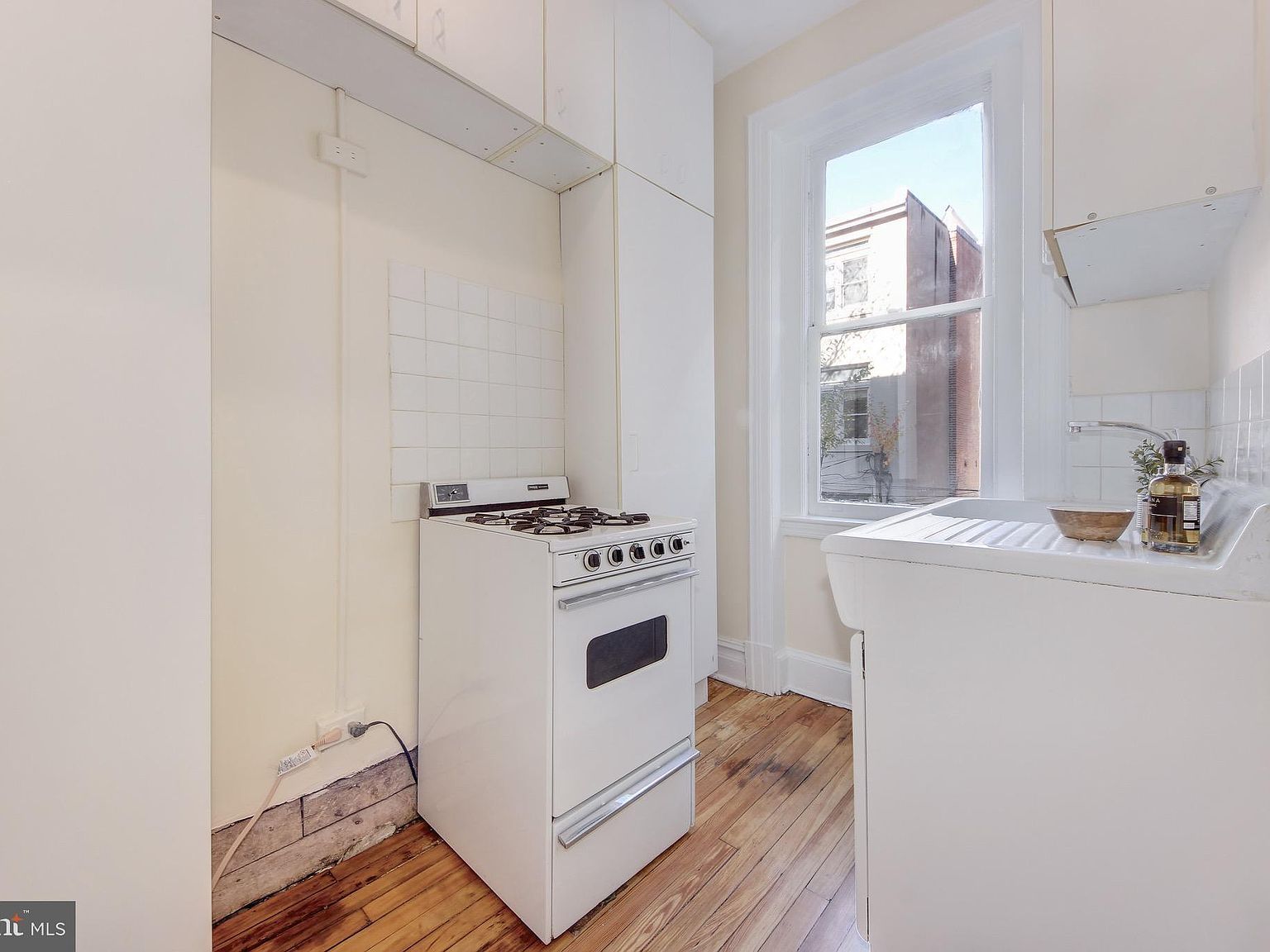 1526 17th St NW APT 207 Washington, DC 20036 | Condominium