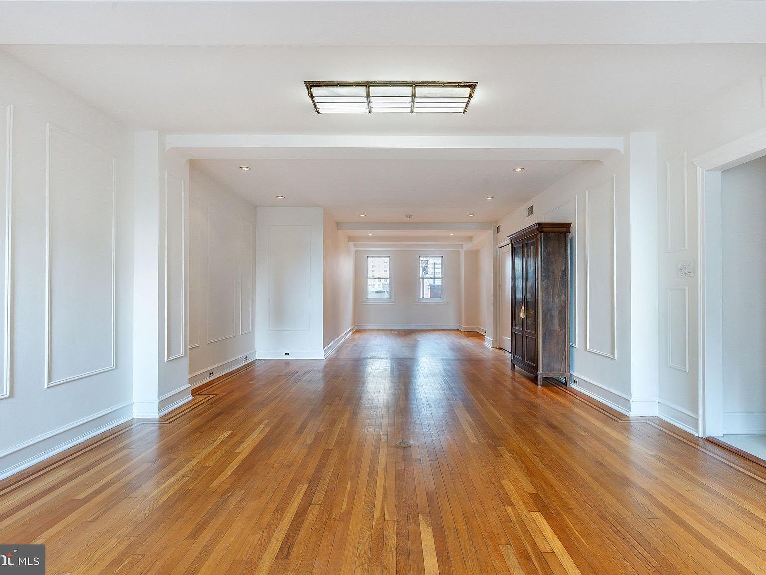 1901 Walnut St #5-E Philadelphia, PA 19103  | Condominium