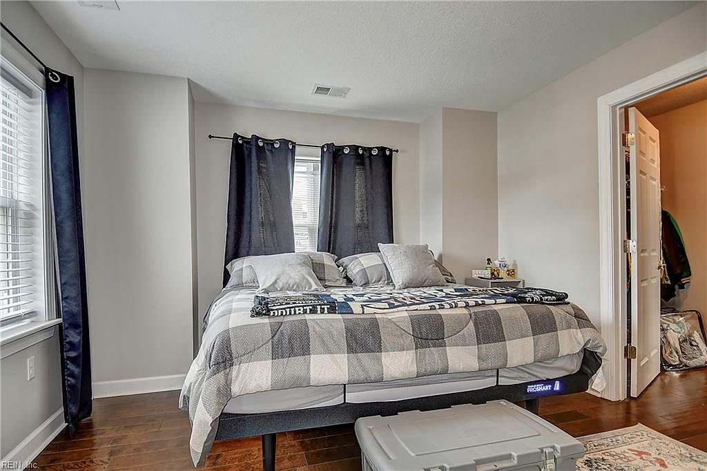 1016 Thoroughgood Way APT 100 Chesapeake, VA 23324  | Condominium