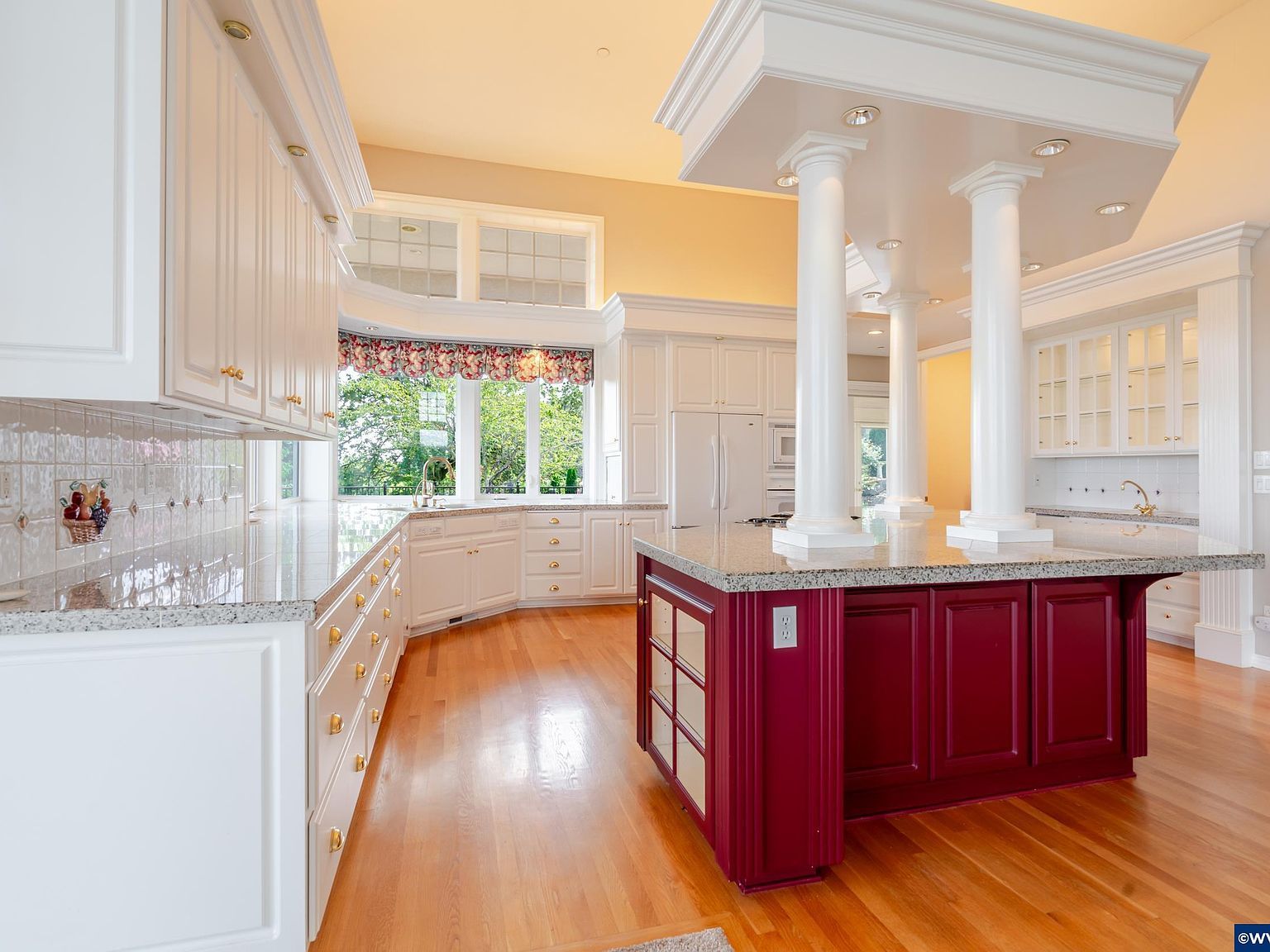 1904 NW Eagles Ridge Ln Albany, OR 97321 | Single Family