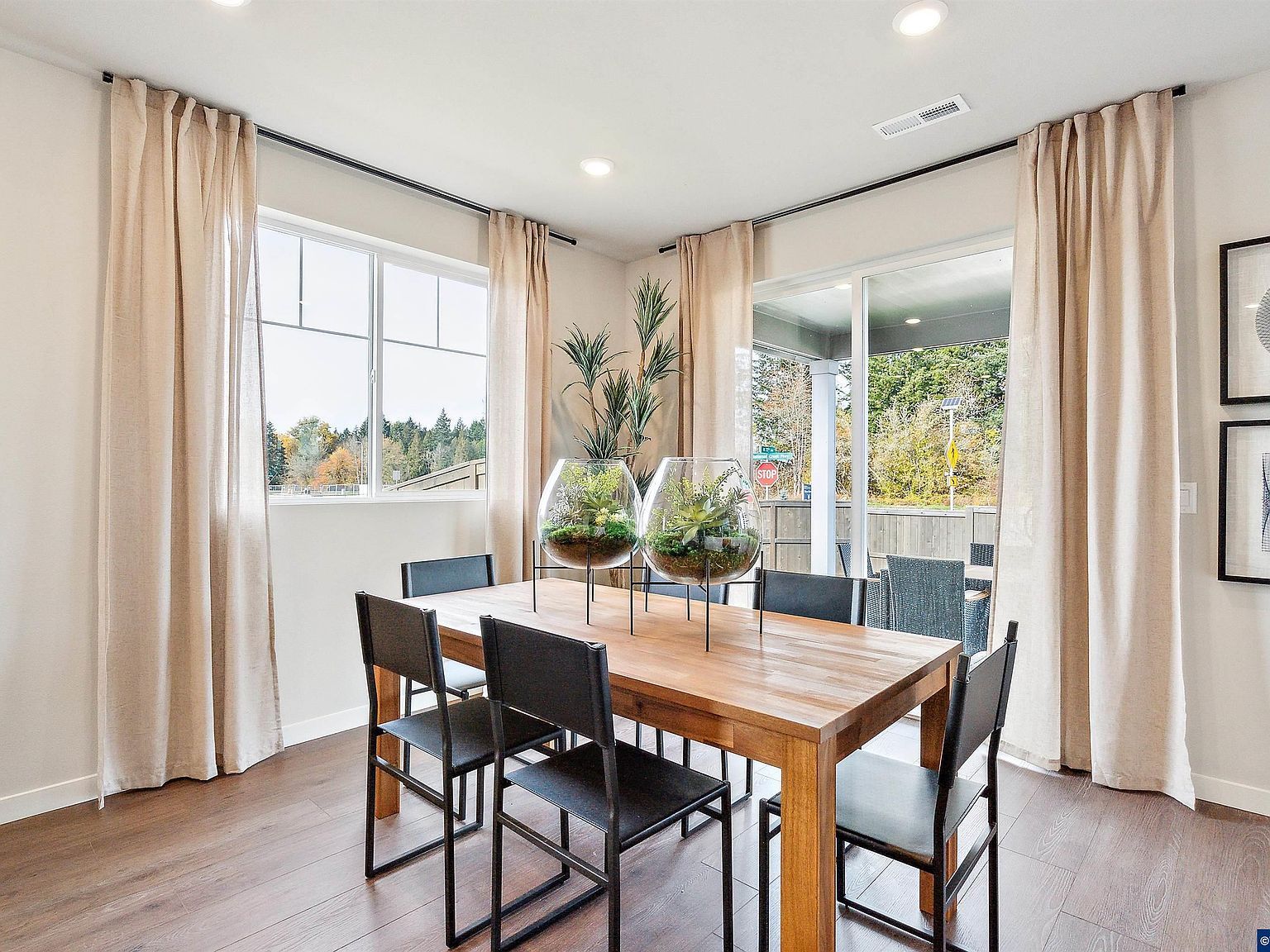 5218 SE 77th Ave Hillsboro, OR 97123  | Single Family