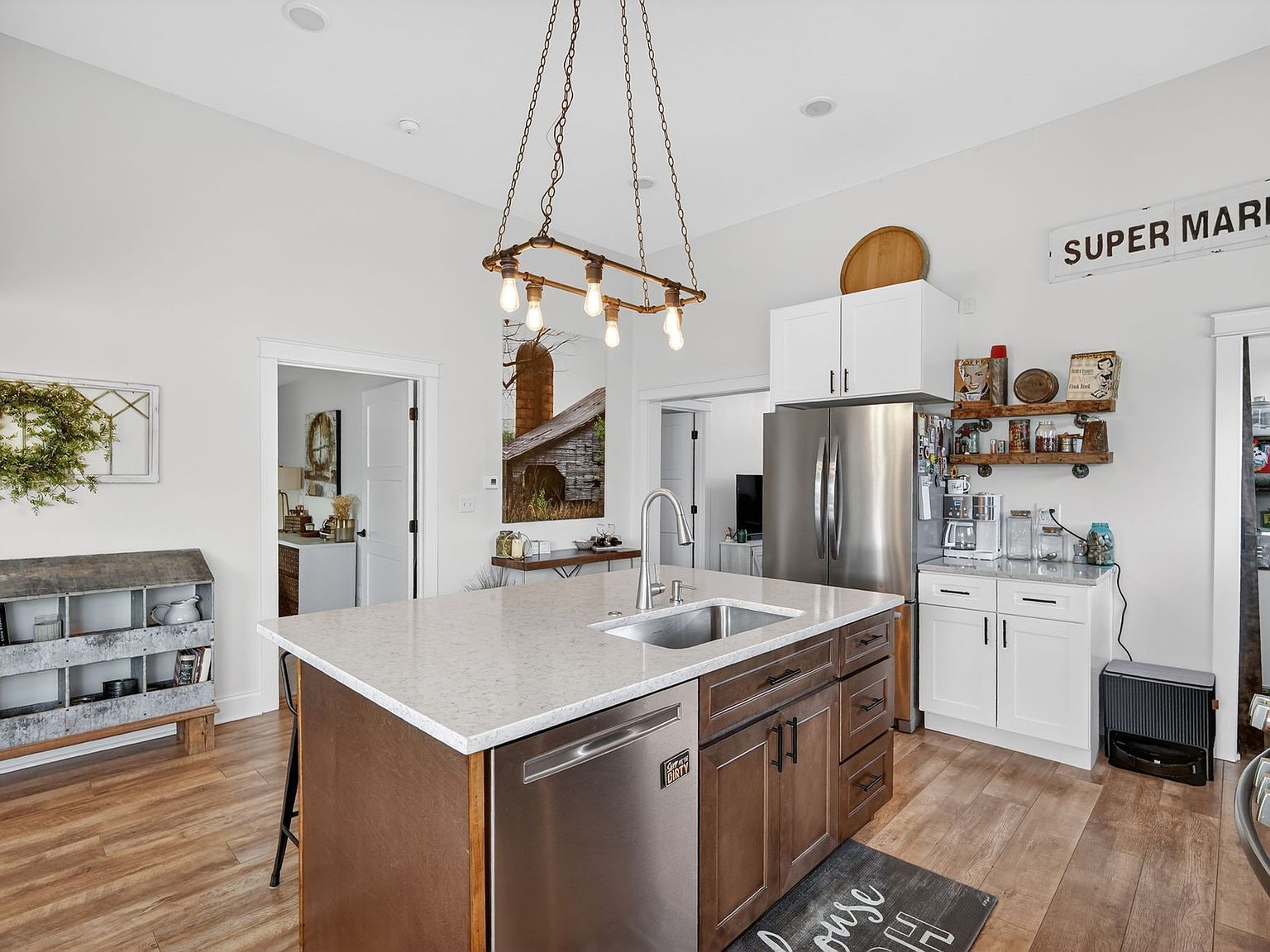 6432 50th Ave Norwalk, IA 50211 | Single Family