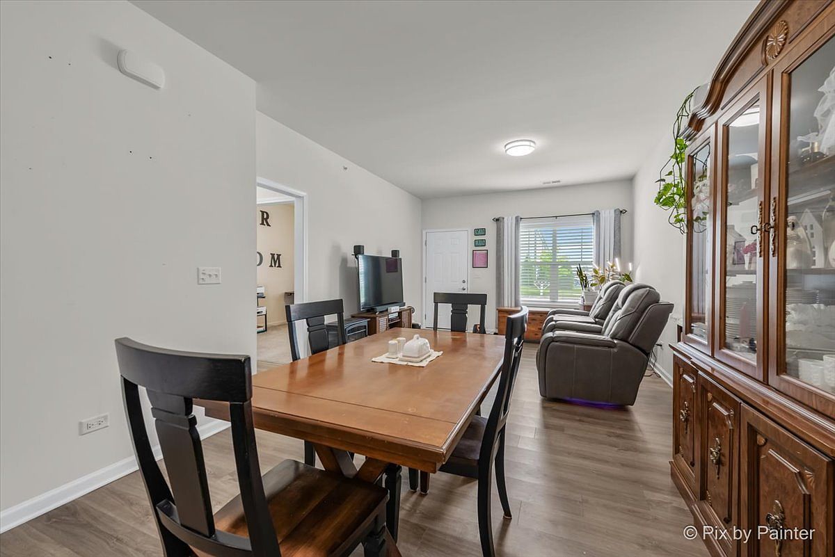 231 S Walnut St Cortland, IL 60112 | New build