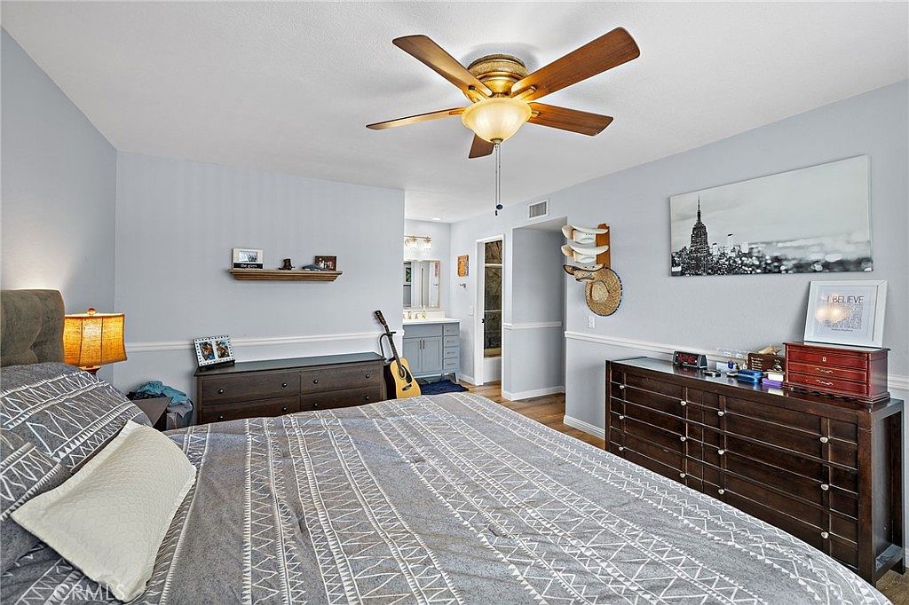 26158 Via Pera Mission Viejo, CA 92691 | Condominium