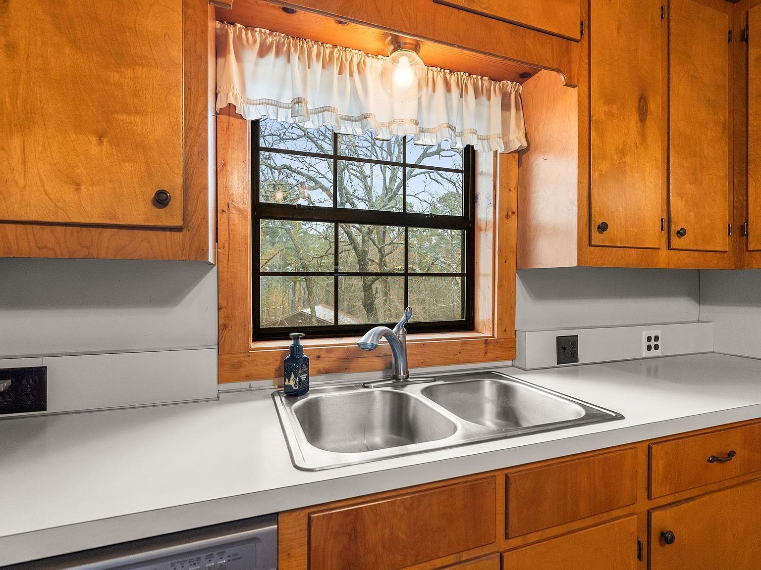 20314 Lake Vista Dr Roland, AR 72135  | Single Family