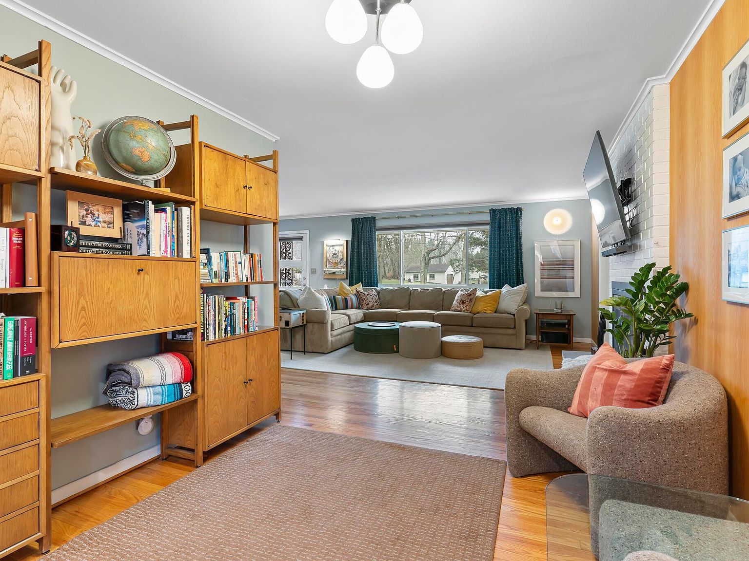 4385 Hayden Falls Dr Columbus, OH 43221 | Single Family