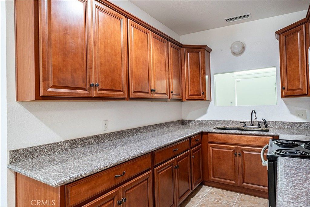 1619 W 163rd St Compton, CA 90220 | Single Family