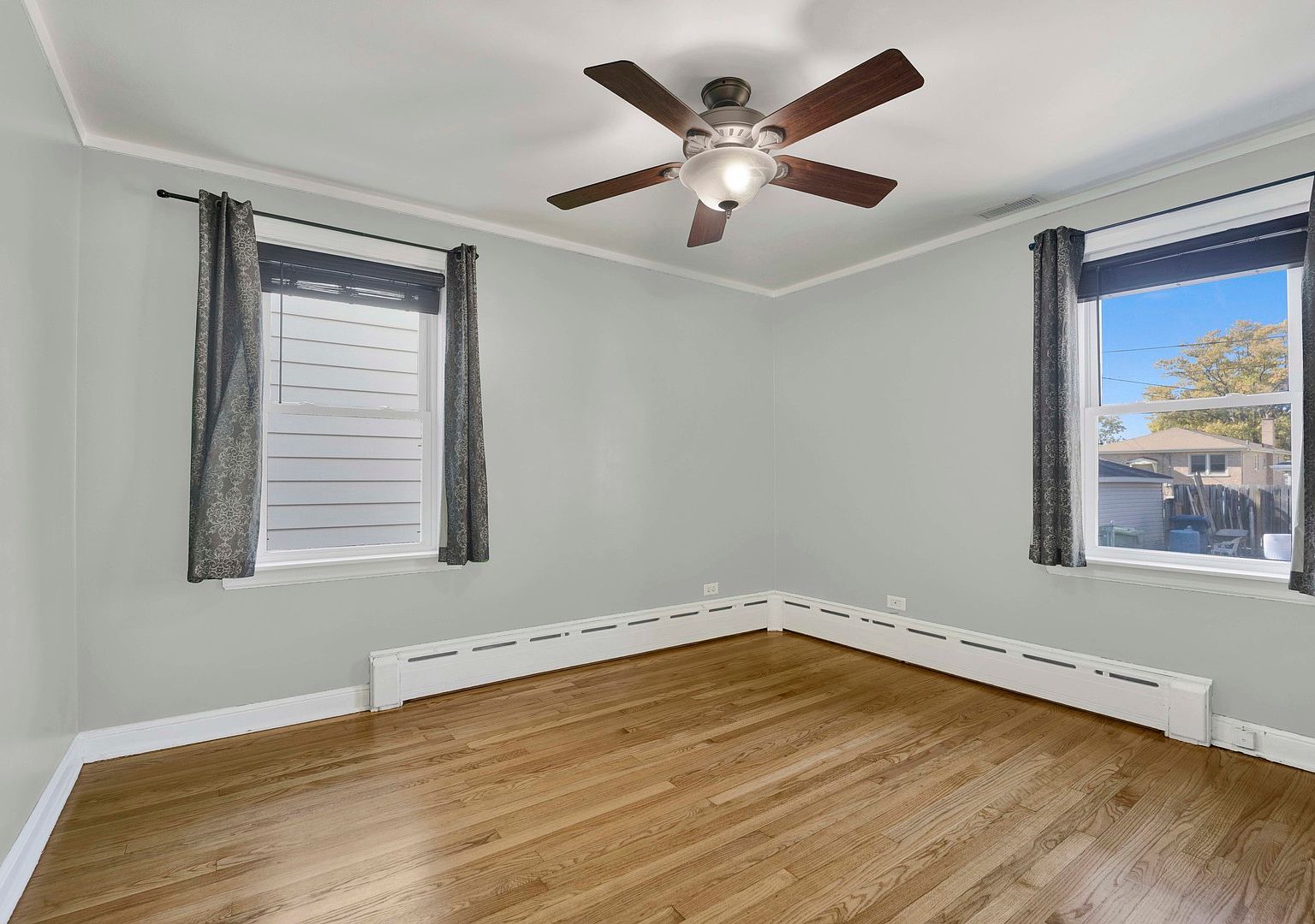 9304 S Utica Ave Evergreen Park, IL 60805 | Single Family