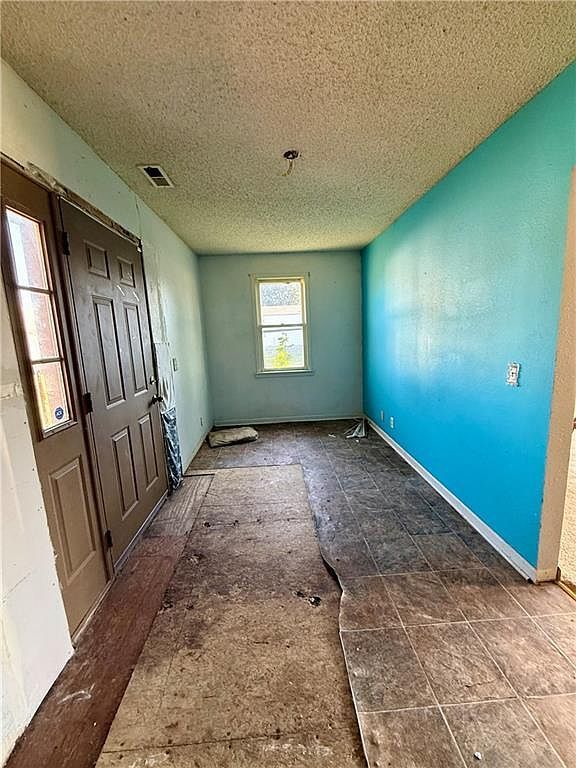 1205 Vermont St Elwood, KS 66024 | Single Family