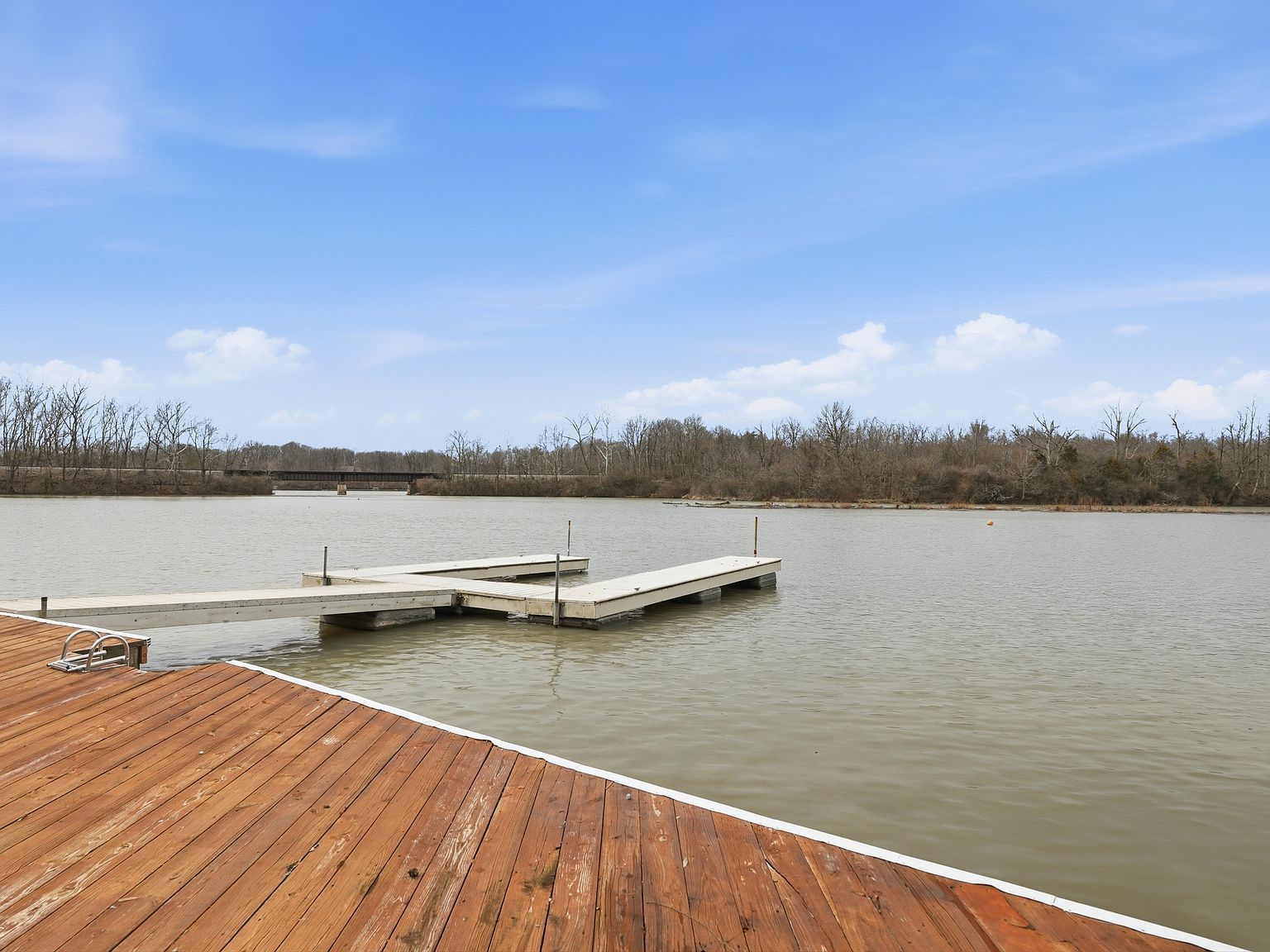 120 Bayshore Dr Cicero, IN 46034 | Single Family