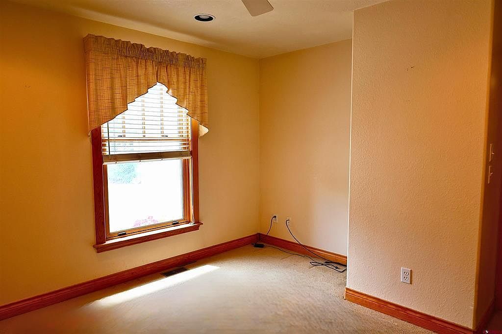 3924 Mount Hayden Dr Montrose, CO 81403  | Single Family