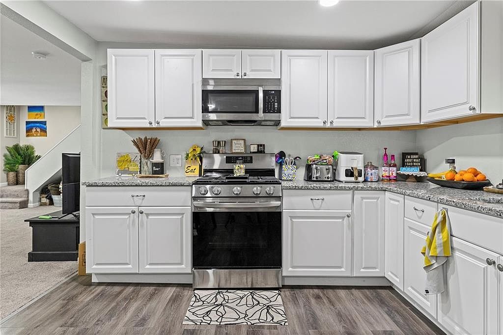 417 E 4th Ave Garnett, KS 66032  | Single Family