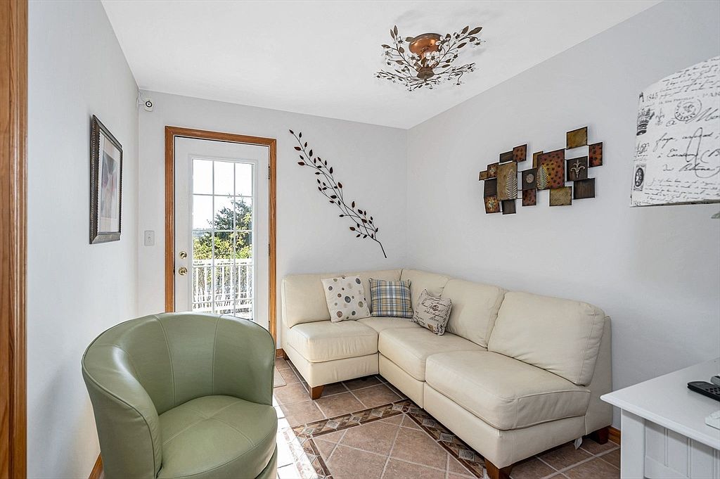 479 N End Blvd Salisbury, MA 01952  | Single Family