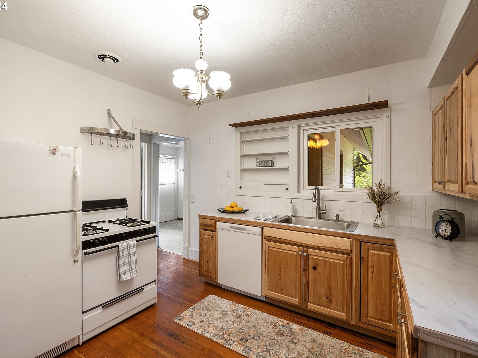 140 SE Lamson St Willamina, OR 97396  | Single Family