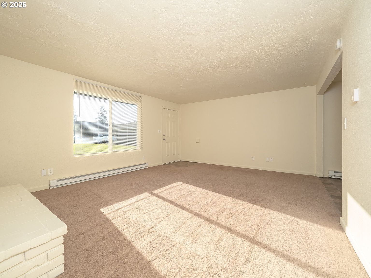 1591 James St Woodburn, OR 97071  | Multi Family