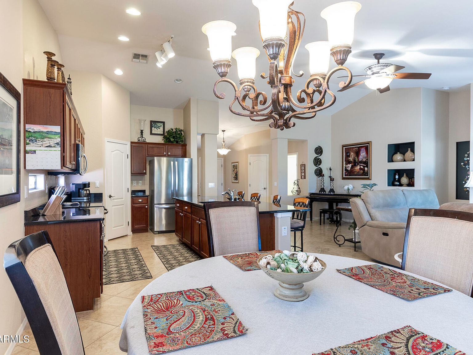 121 S Agua Fria Ln Casa Grande, AZ 85194 | Single Family