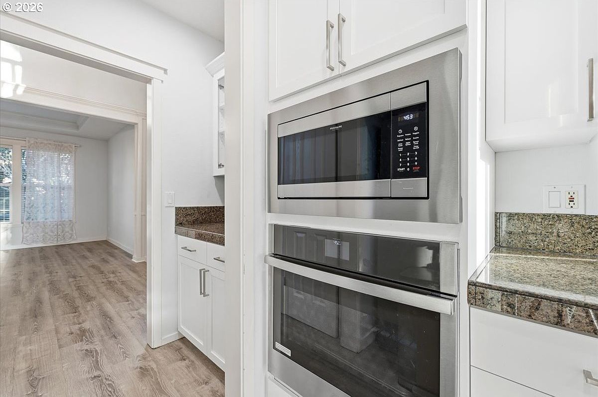 3775 NW Hilton Head Ter Portland, OR 97229  | Single Family