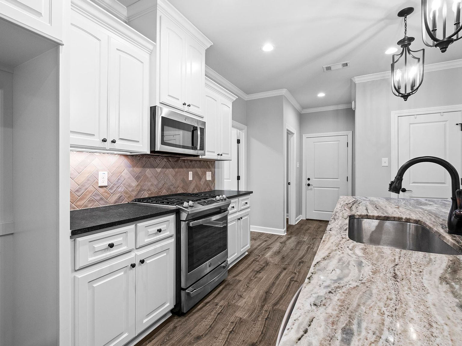 9824 Oak Forest Ln Sherwood, AR 72120 | Single Family