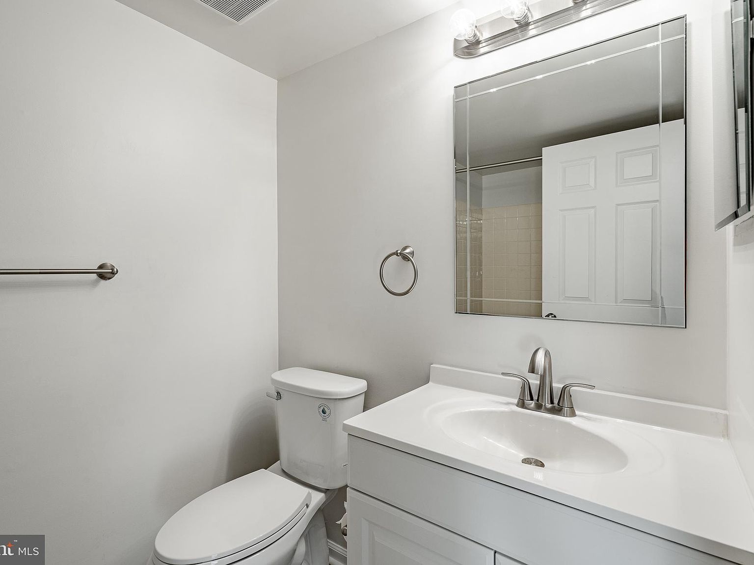 1410 Washington Pl #10 Wayne, PA 19087  | Condominium