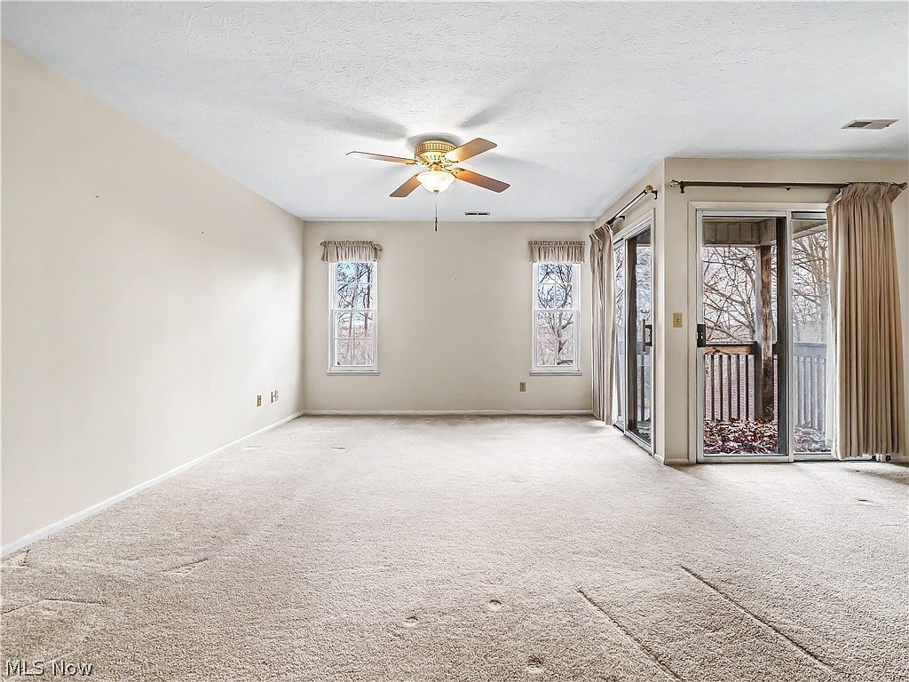 1207 W River Rd N APT D3 Elyria, OH 44035  | Condominium