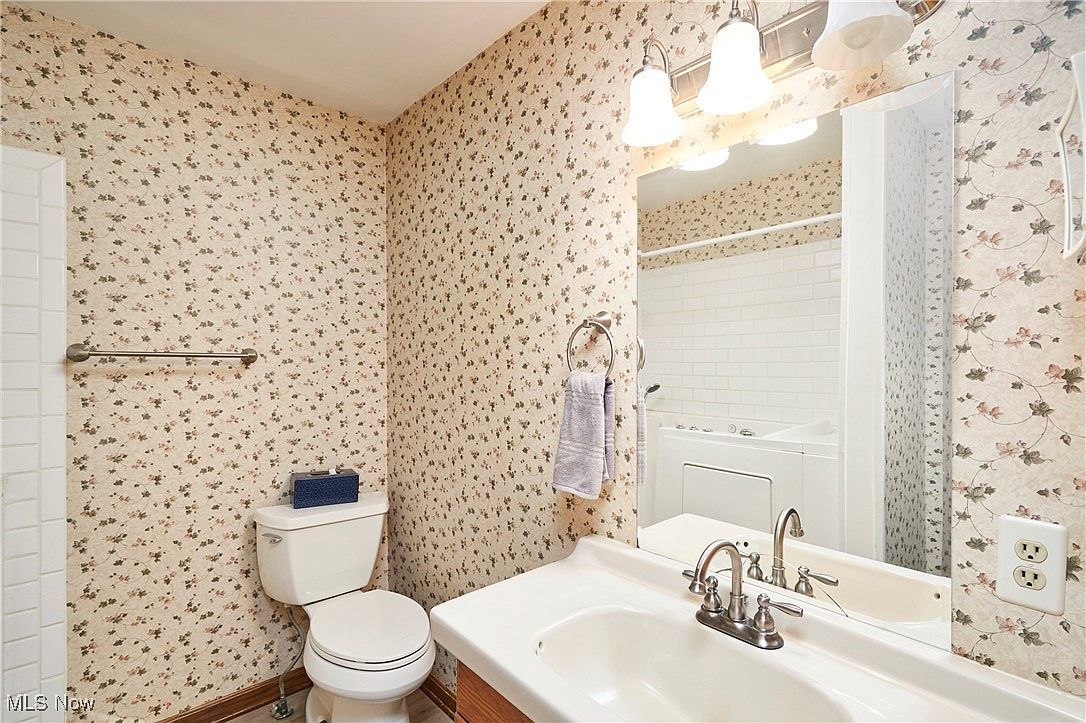 4718 Massillon Rd North Canton, OH 44720 | Single Family