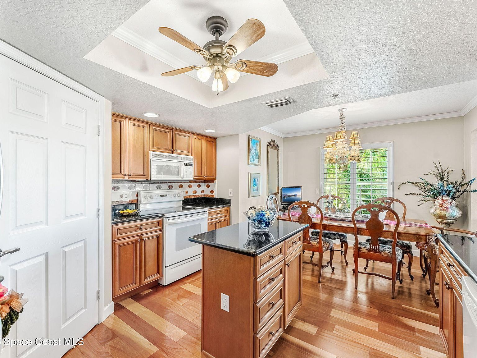 100 Riverside Dr APT 301 Cocoa, FL 32922  | Condominium