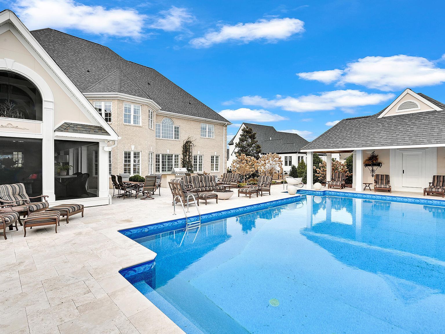 1157 Autumn Lakes Dr Grimesland, NC 27837  | Single Family