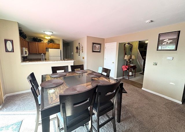 1521 Southport Ct Zion, IL 60099  | Single Family