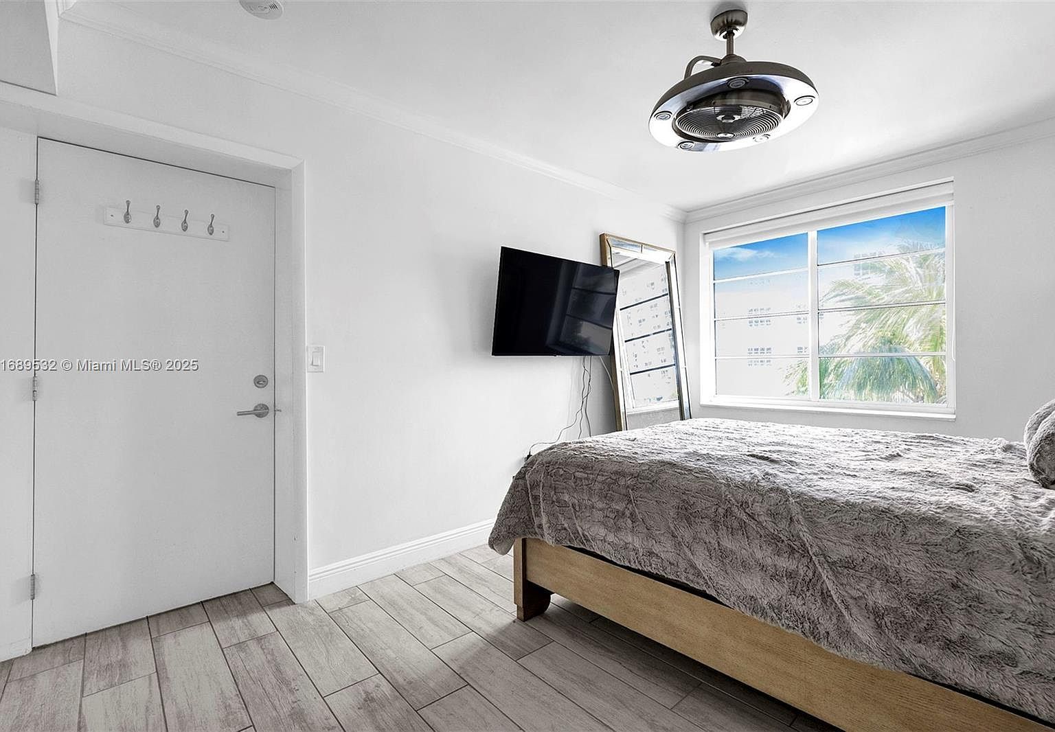 1460 Ocean Dr APT 305 Miami Beach, FL 33139  | Condominium