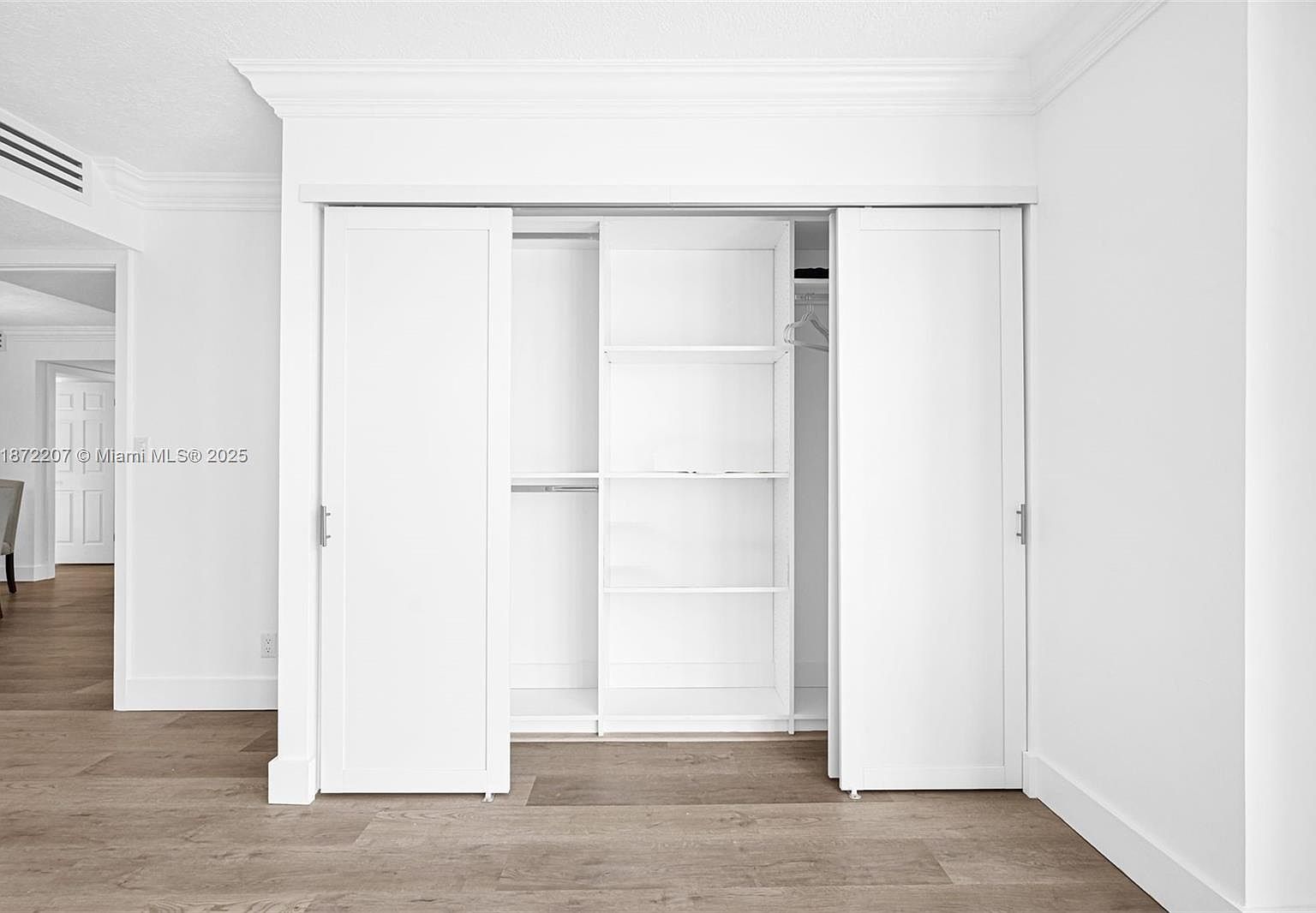 18181 NE 31st Ct APT 807 Aventura, FL 33160  | Condominium