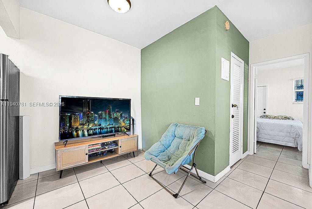 7625 Harding Ave APT 1 Miami Beach, FL 33141  | Condominium