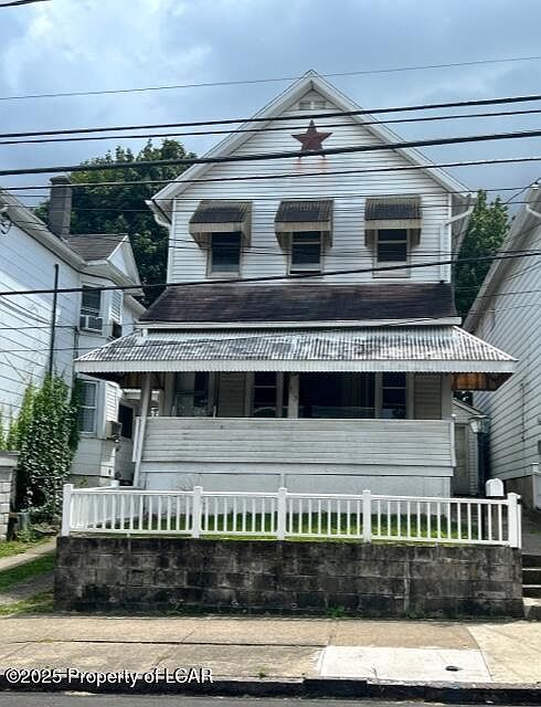 113 N Meade St Wilkes Barre, PA 18702  | Single Family