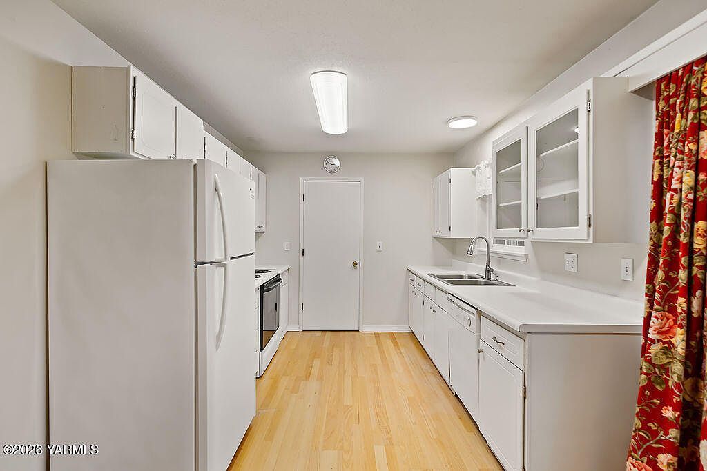 7610 Summitview Ave #11 Yakima, WA 98908  | Condominium